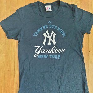 Yankees T-shirt Women